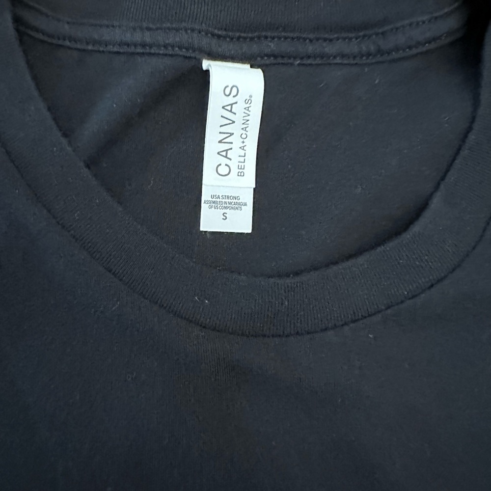 100% black cotton tshirt sz small. “Murder shows & comfy clothes” decal on front - Picture 5 of 5